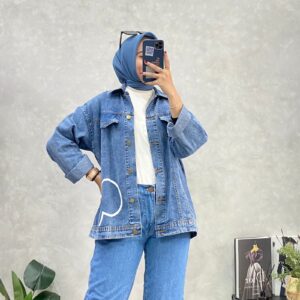 Jaket levis